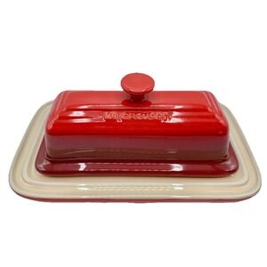 Le Creuset Cerise Red Ombré Stoneware Enamel Covered Butter Dish 15-25 EUC
